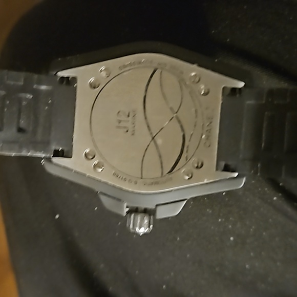 Chanel j12 automatic watch - Picture 2 of 3